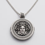 Medusa Madalyon Kolye – ürün fotoğrafı